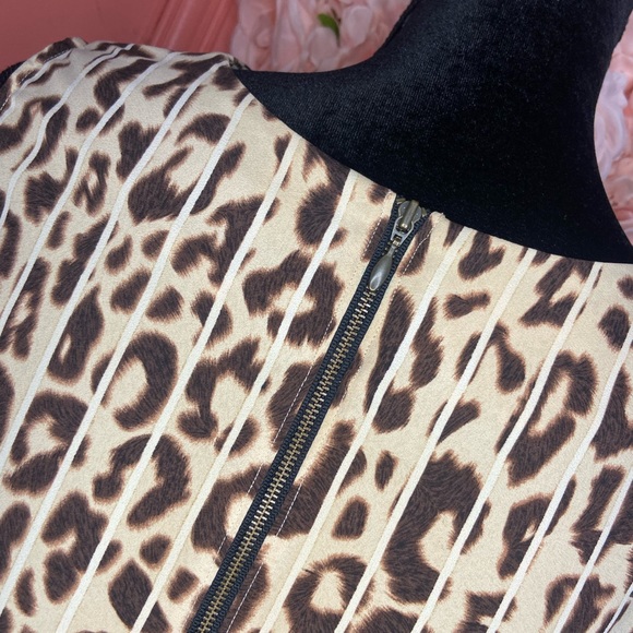 CABI BLOUSE - Picture 4 of 5